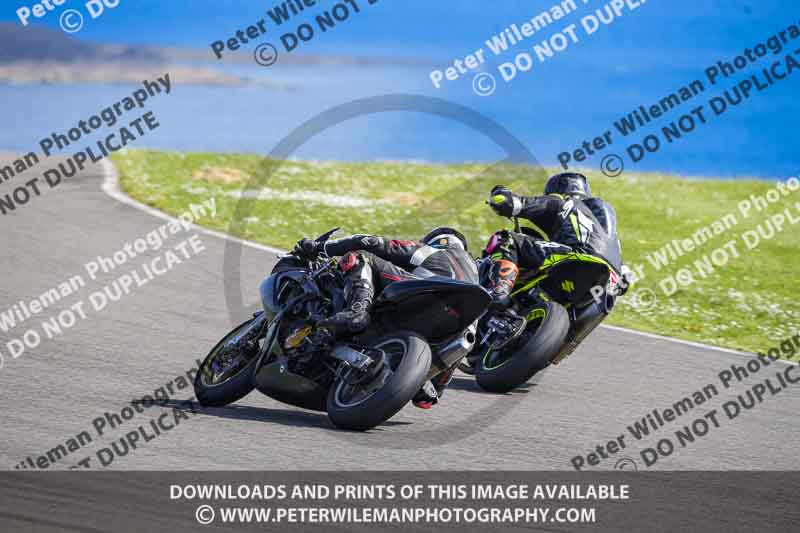 anglesey no limits trackday;anglesey photographs;anglesey trackday photographs;enduro digital images;event digital images;eventdigitalimages;no limits trackdays;peter wileman photography;racing digital images;trac mon;trackday digital images;trackday photos;ty croes